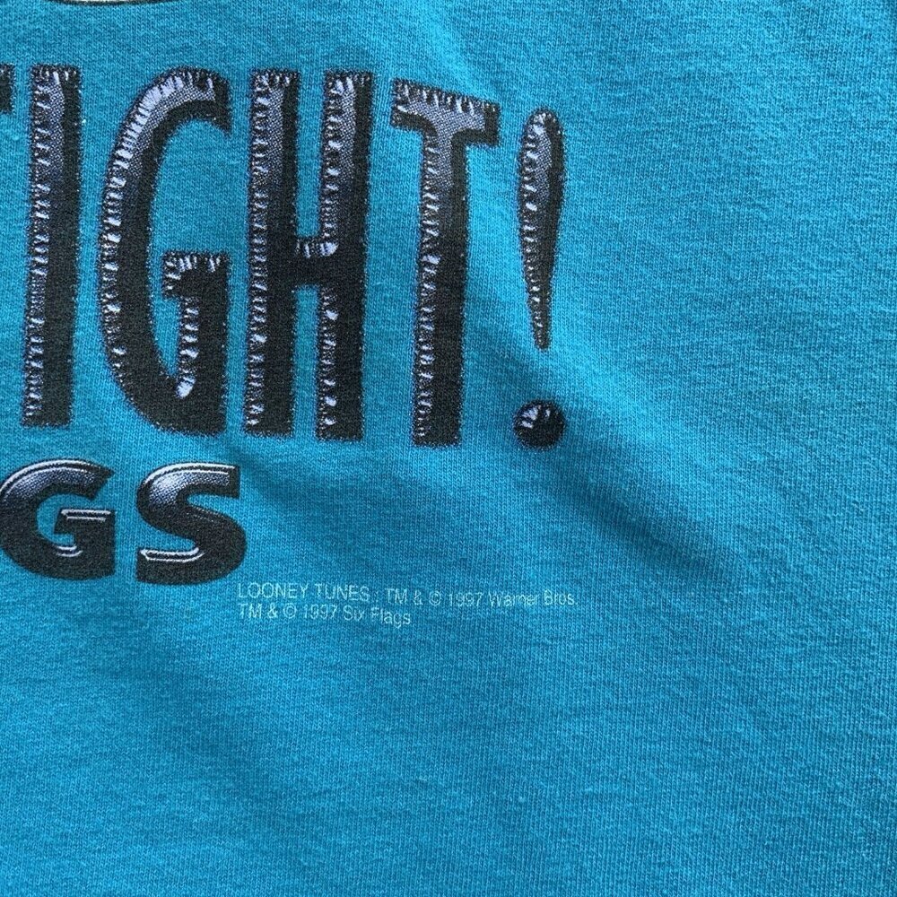 Vintage Six Flags Shirt Mens M Sylvester 1997 Hang On Tight Looney Tunes *FLAW - Picture 7 of 10